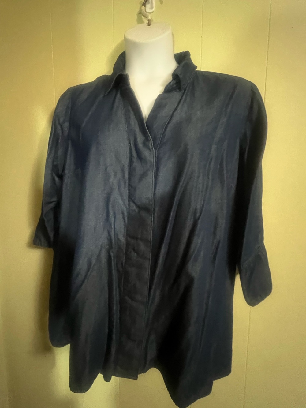 Martha Stewart Size 1X Top Chambray Button Front 3/4 Sleeve Hilo Blouse